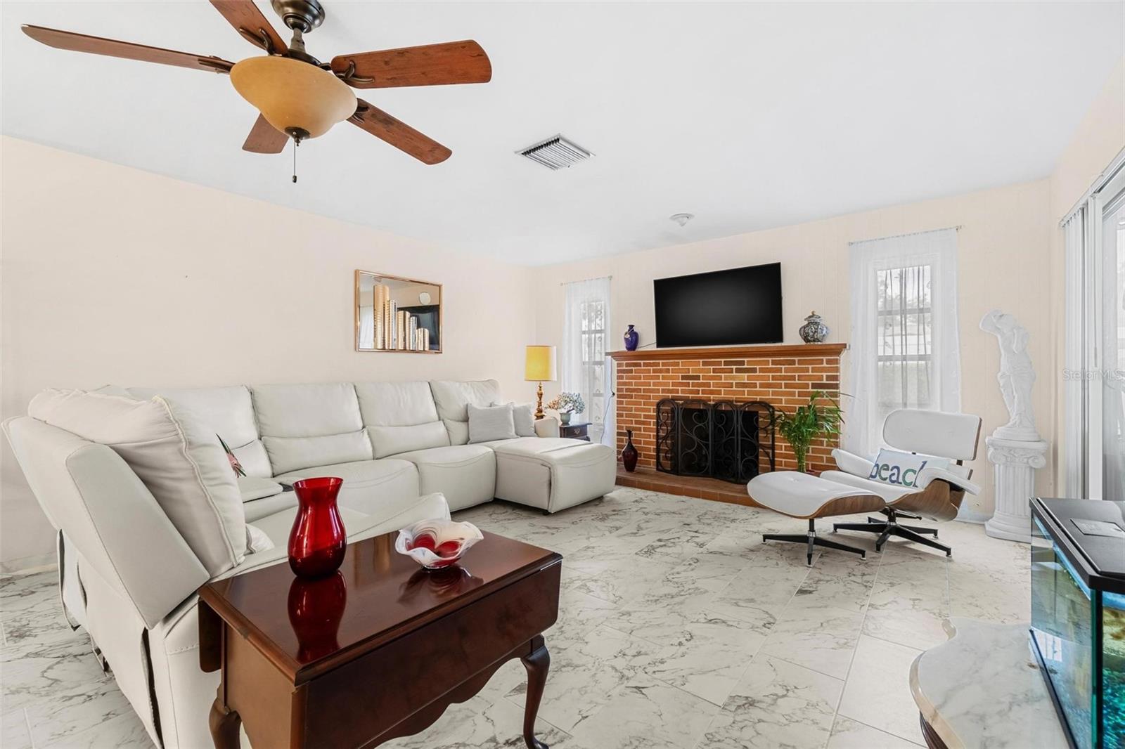 BELLEAIR PALMS TERRACE CONDO 1 - Residential