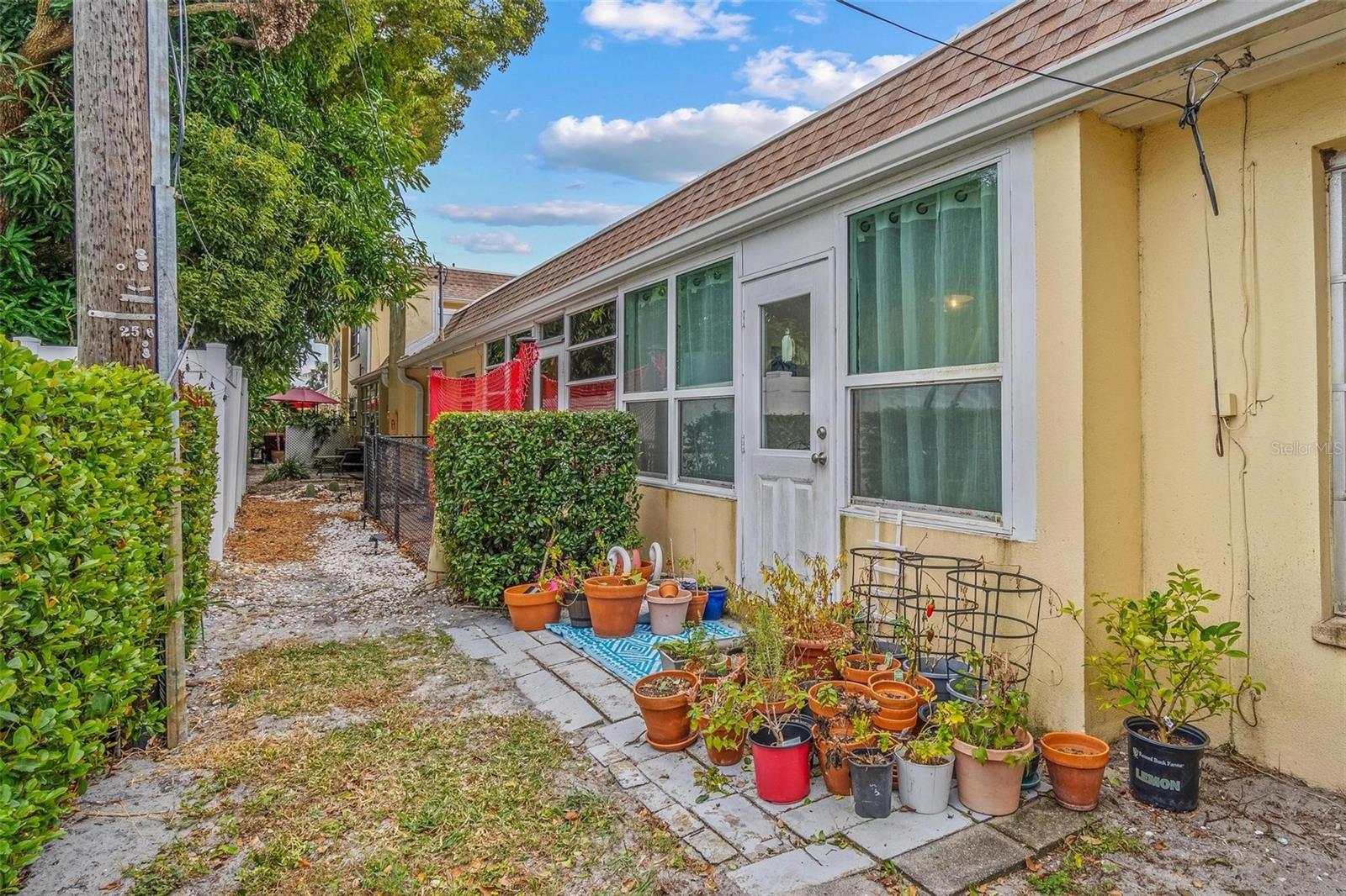 BELLEAIR PALMS TERRACE CONDO 1 - Residential