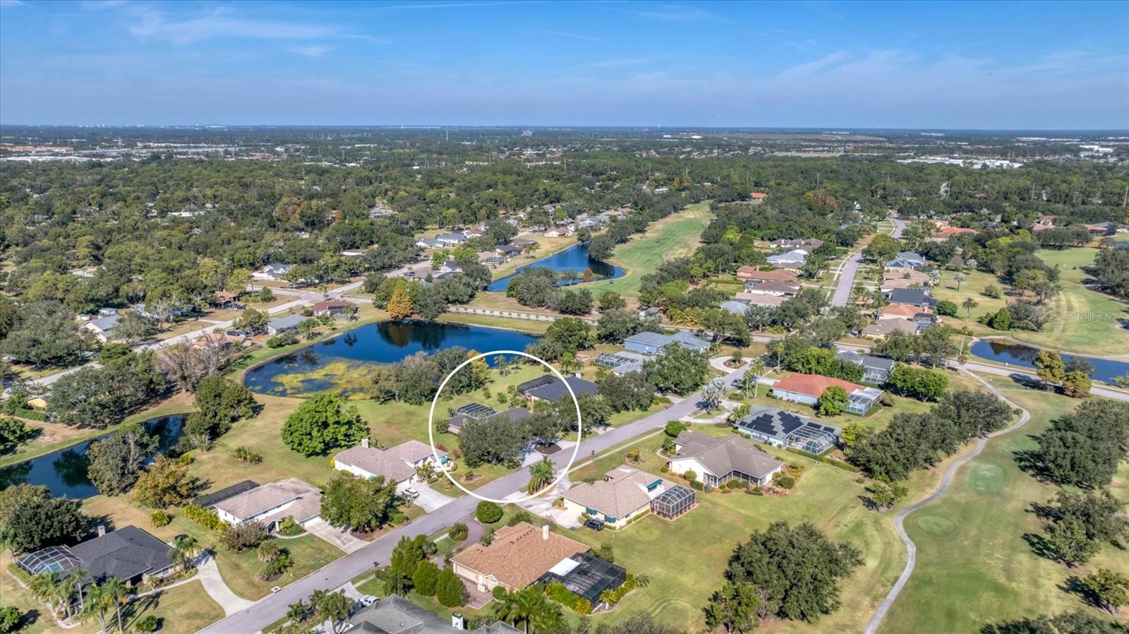 RIVER CLUB - Residential