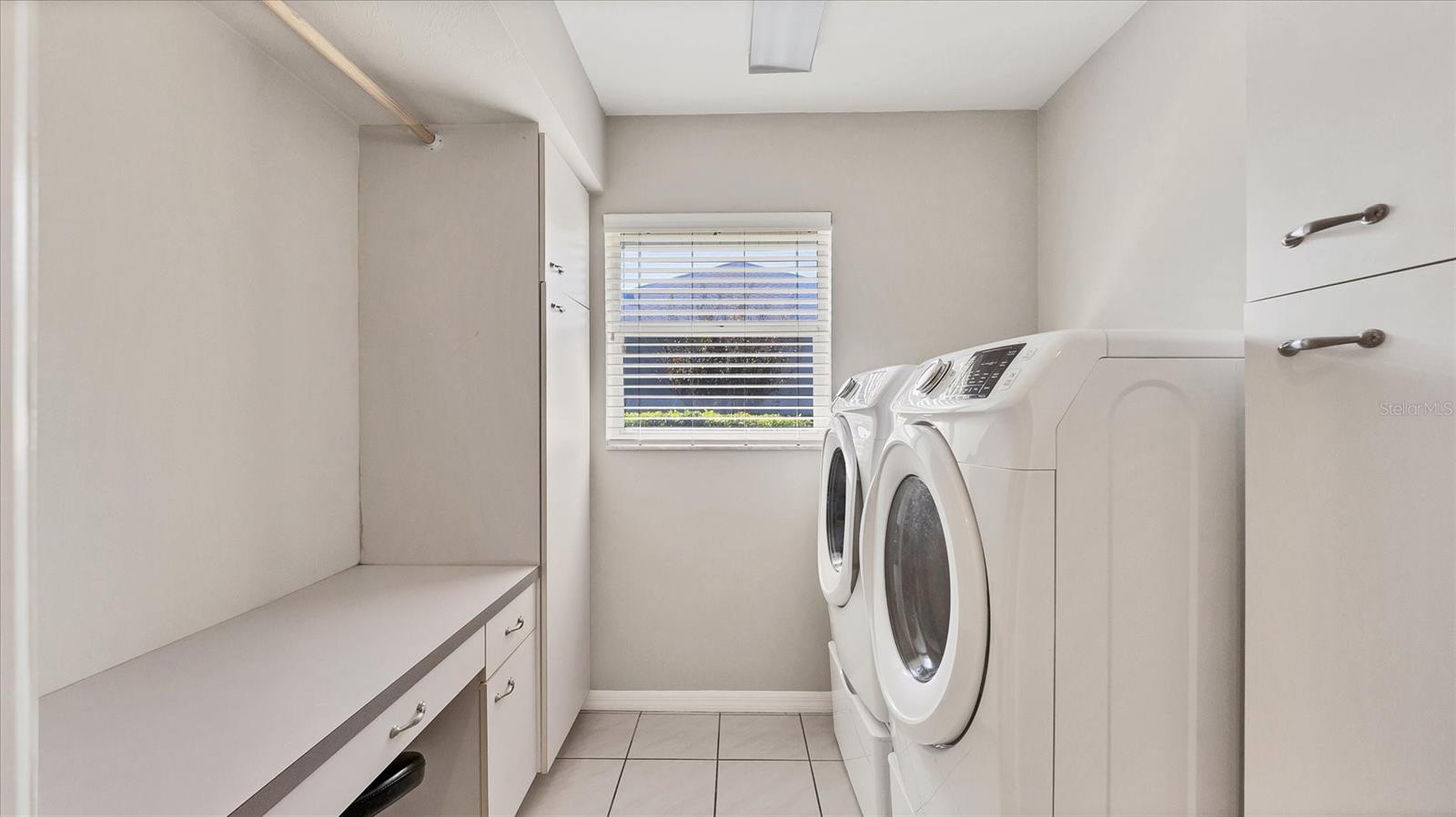 RIVER CLUB - Residential