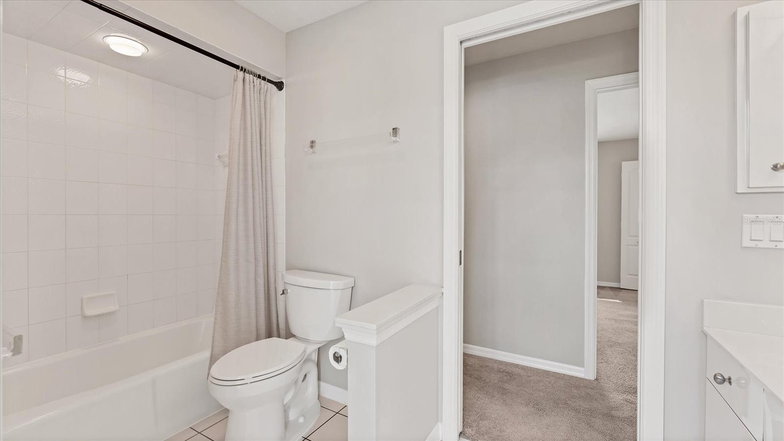 RIVER CLUB - Residential