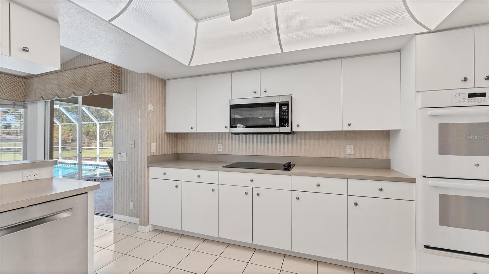 RIVER CLUB - Residential