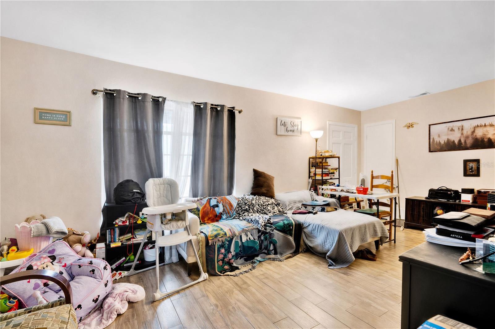 1501 WYNNEWOOD DRIVE