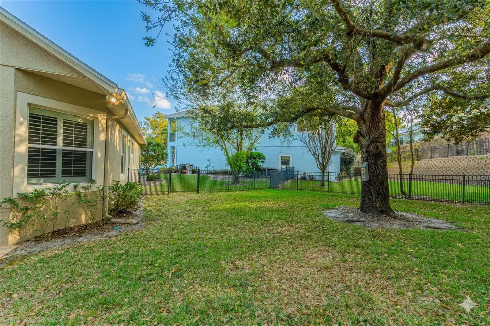 DUNHILL AT ERROL ESTS - Residential