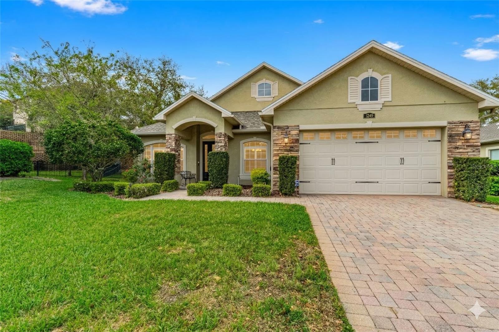 DUNHILL AT ERROL ESTS - Residential