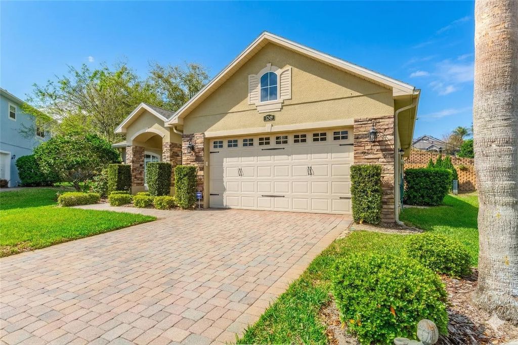 Photo of 1249 Green Vista Circle, Apopka, FL 32712 (MLS # O6390846)