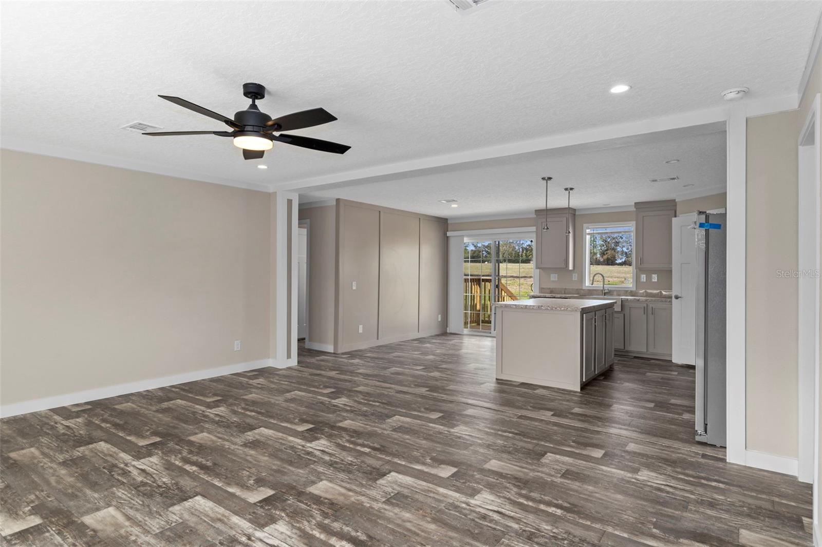 ZEPHYRHILLS COLONY CO - Residential