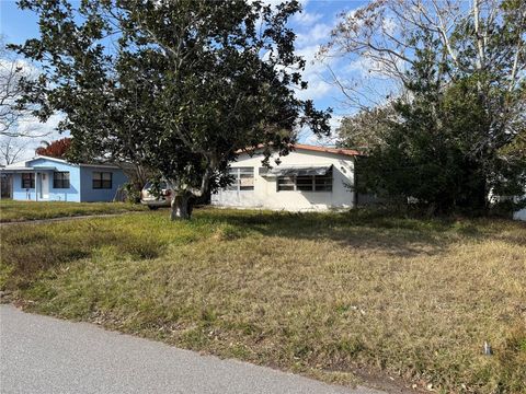 2158 SMATHERS CIRCLE N MELBOURNE FL 32935