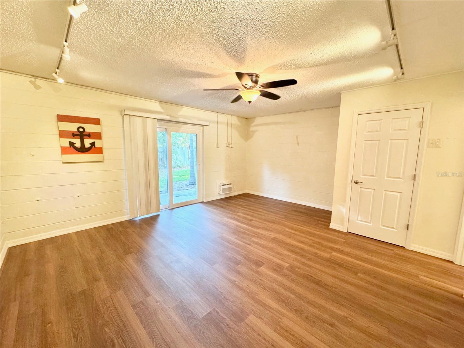 CURLEW LANDINGS SOUTH - Residential