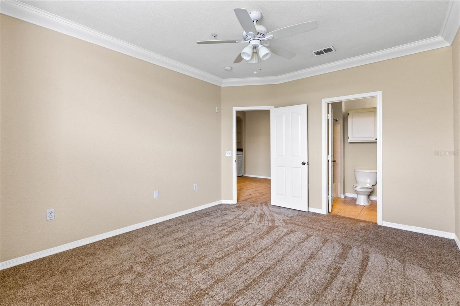 VISCONTI WEST CONDO - Residential