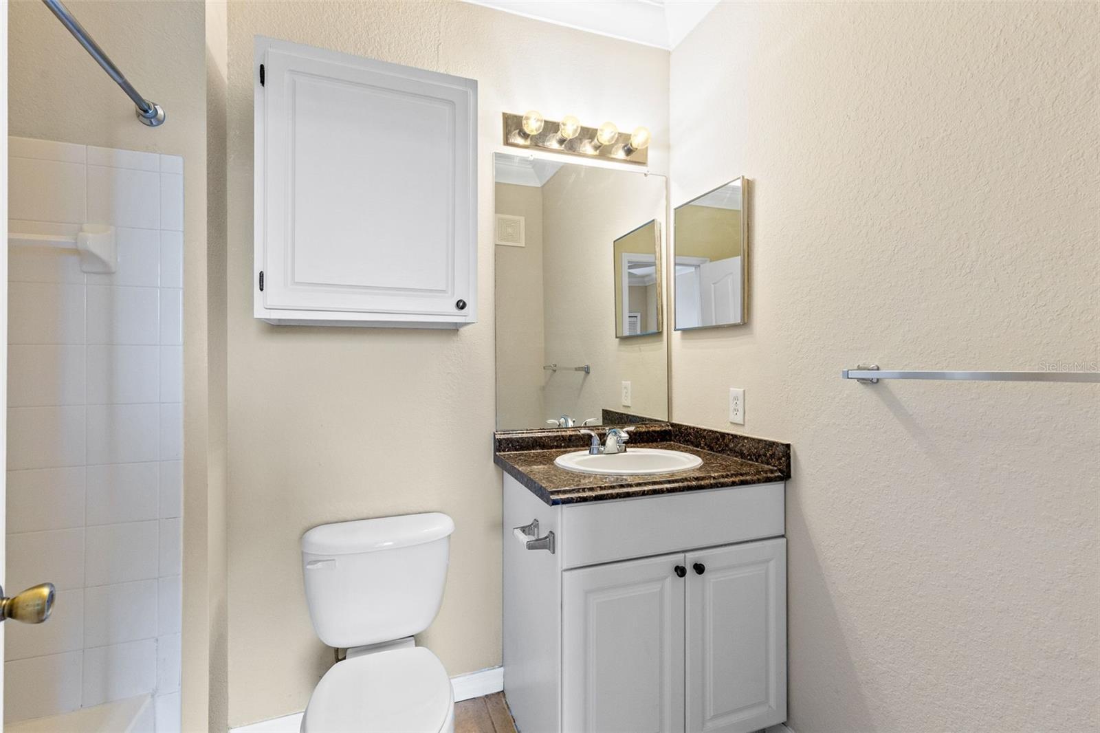 VISCONTI WEST CONDO - Residential