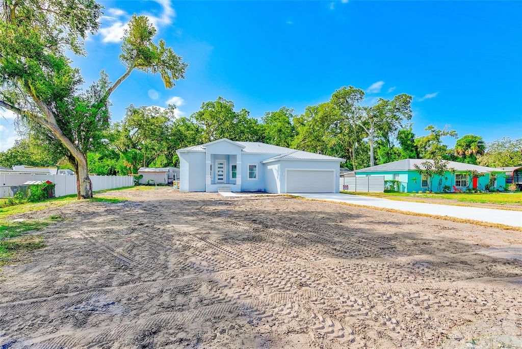 Photo of 11111 Hackney Drive, Riverview, FL 33578 (MLS # A4661776)