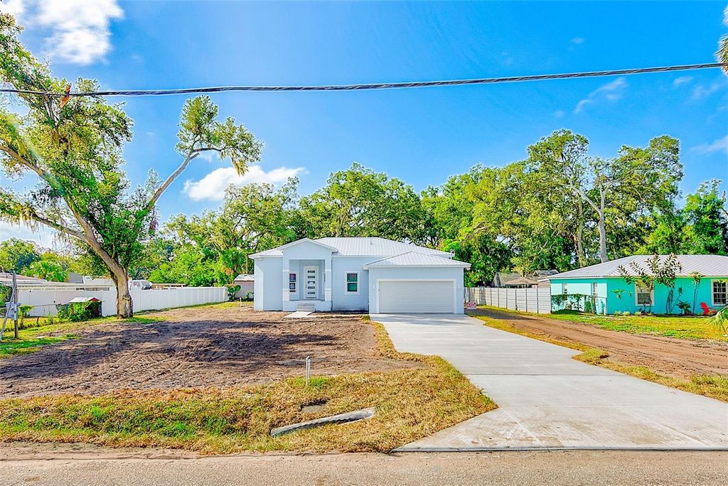Photo of 11111 Hackney Drive, Riverview, FL 33578 (MLS # A4661776)