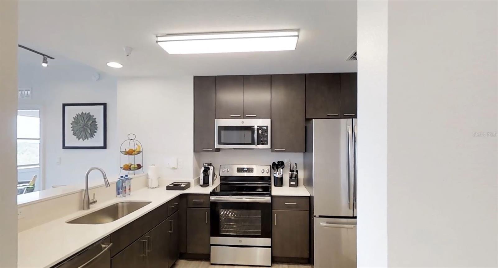 GROVE RESIDENCE & SPA HOTEL CONDO II - Residential