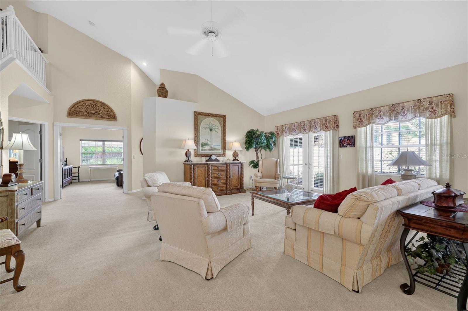 2189 OAK FOREST LANE