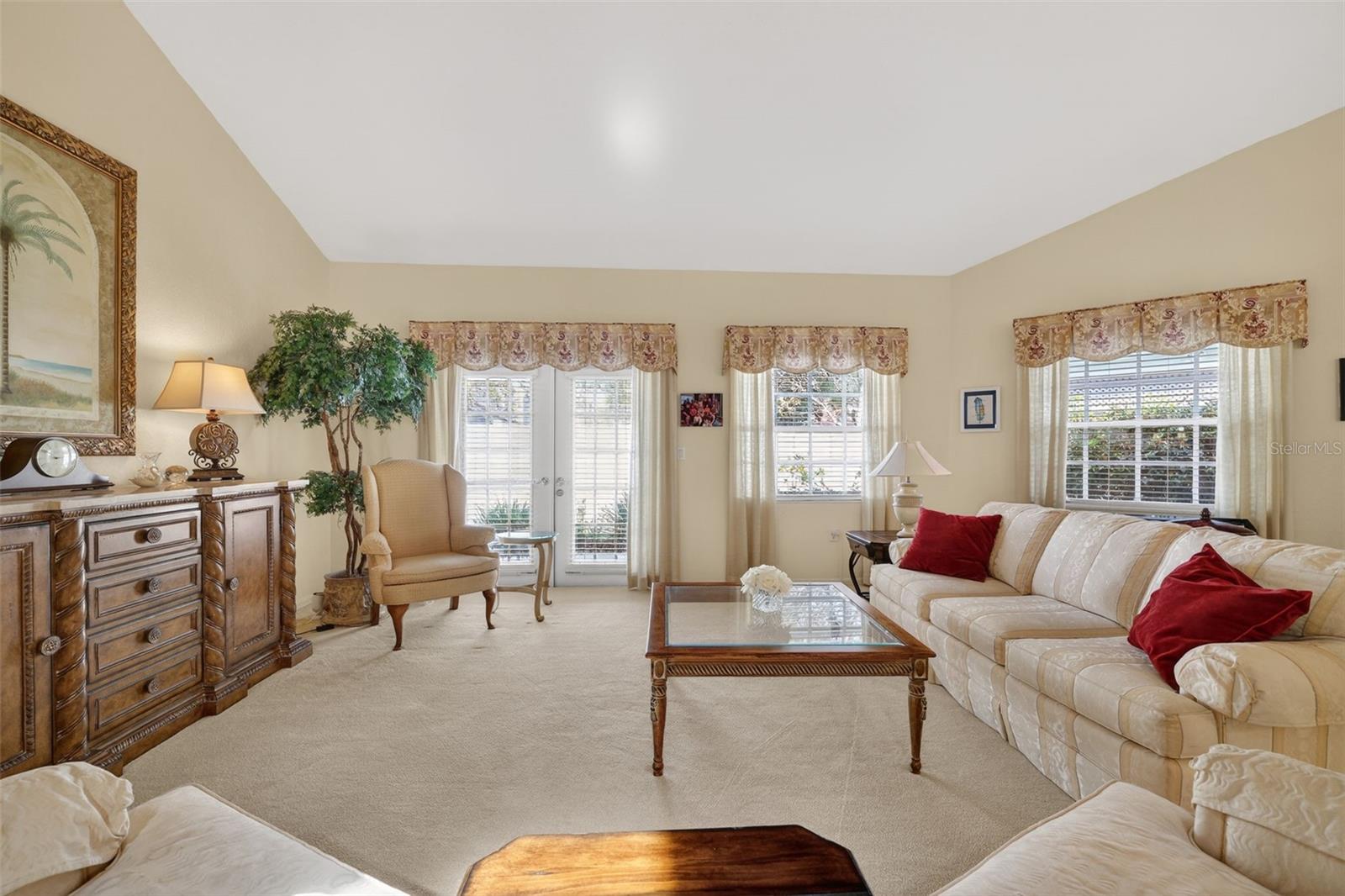 GLENEAGLES- FOREST RETREAT - Residential