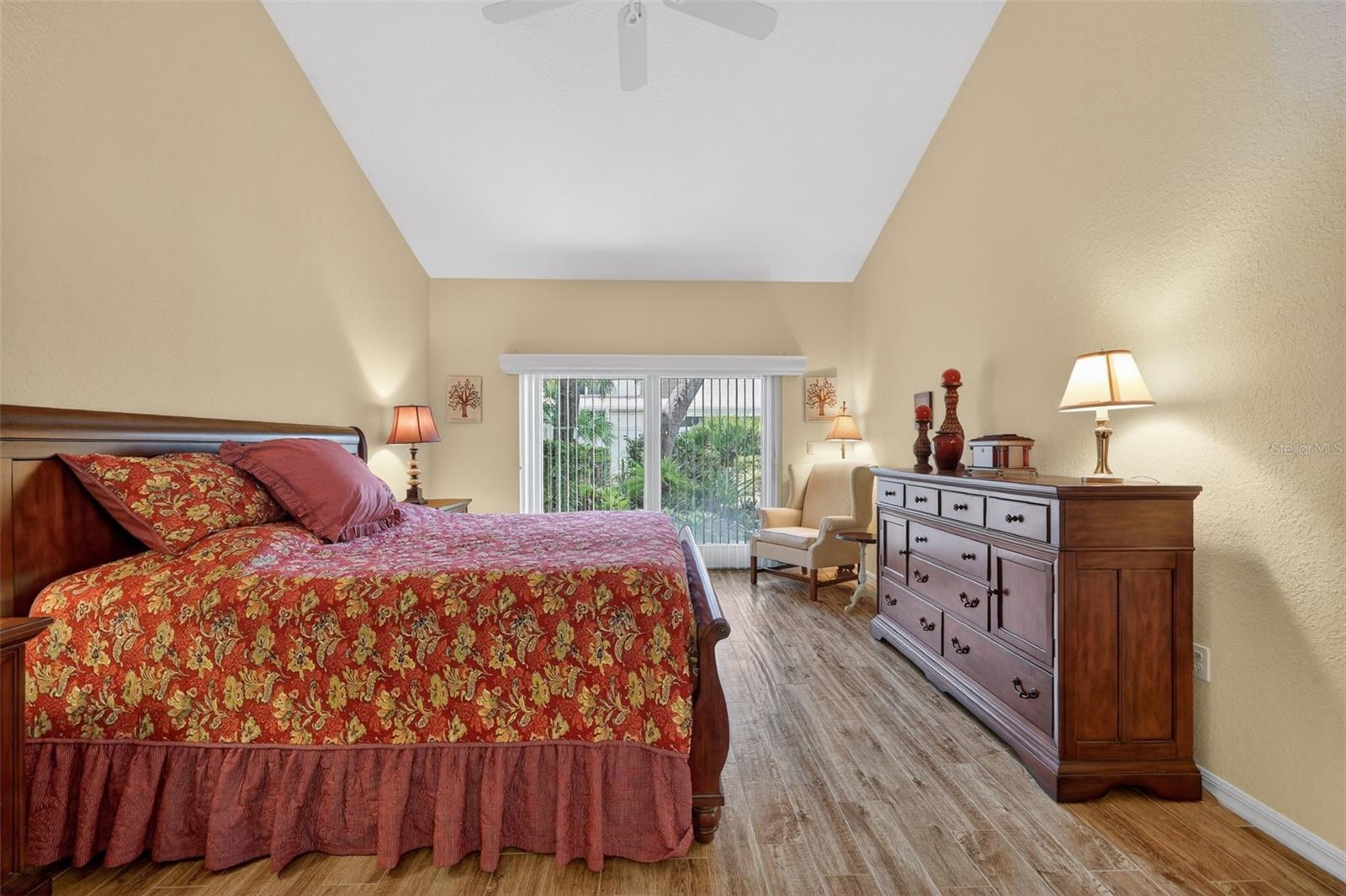 GLENEAGLES- FOREST RETREAT - Residential