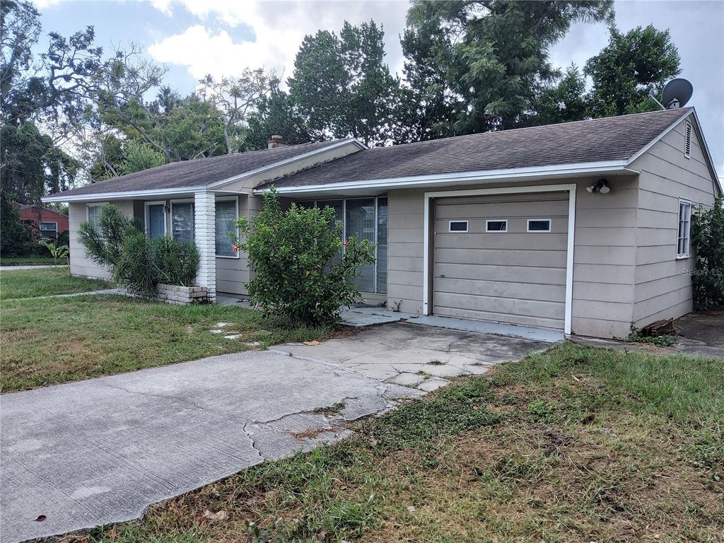 Photo of 1119 51st Street S, Gulfport, FL 33707 (MLS # TB8435052)