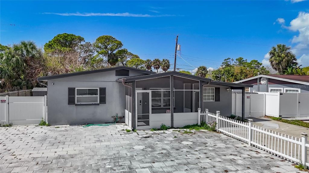 Photo of 5110 Gateway Drive, Tampa, FL 33615 (MLS # W7883771)