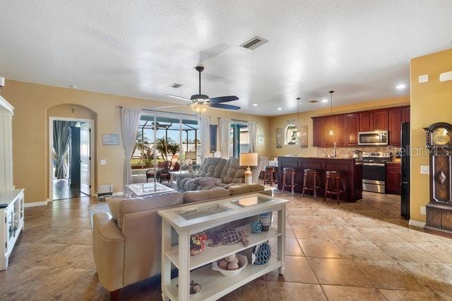 HIGHLANDS PH 02 - Residential