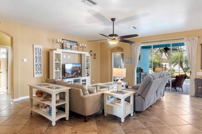 HIGHLANDS PH 02 - Residential