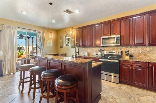 HIGHLANDS PH 02 - Residential