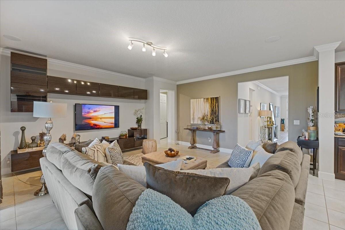 WINDERMERE TERRACE - Residential