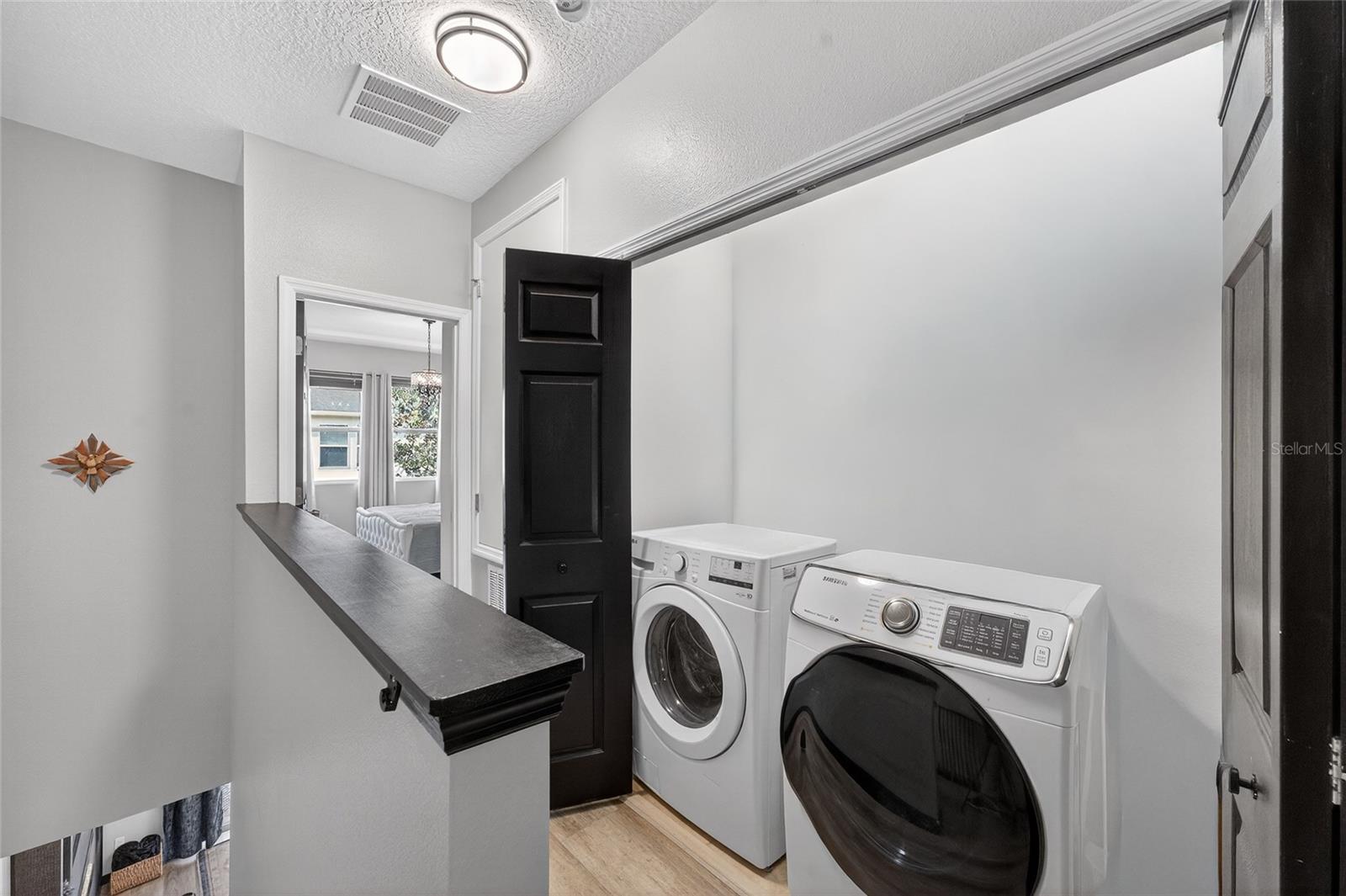 OASIS COVE AT LAKESIDE VILLAGE - Residential