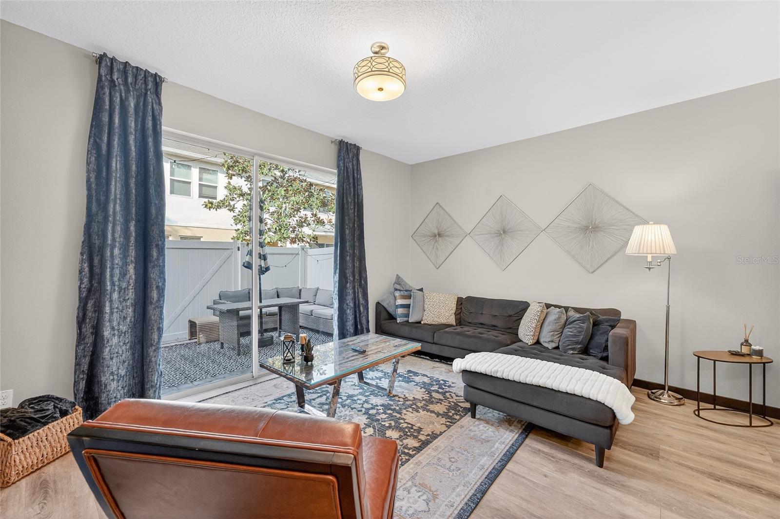 OASIS COVE AT LAKESIDE VILLAGE - Residential