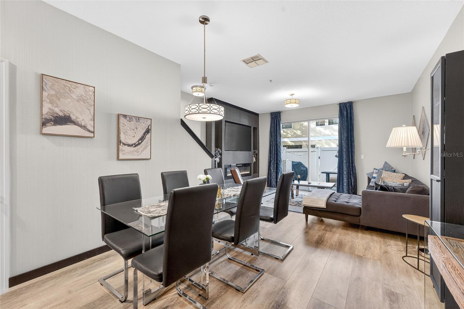 OASIS COVE AT LAKESIDE VILLAGE - Residential