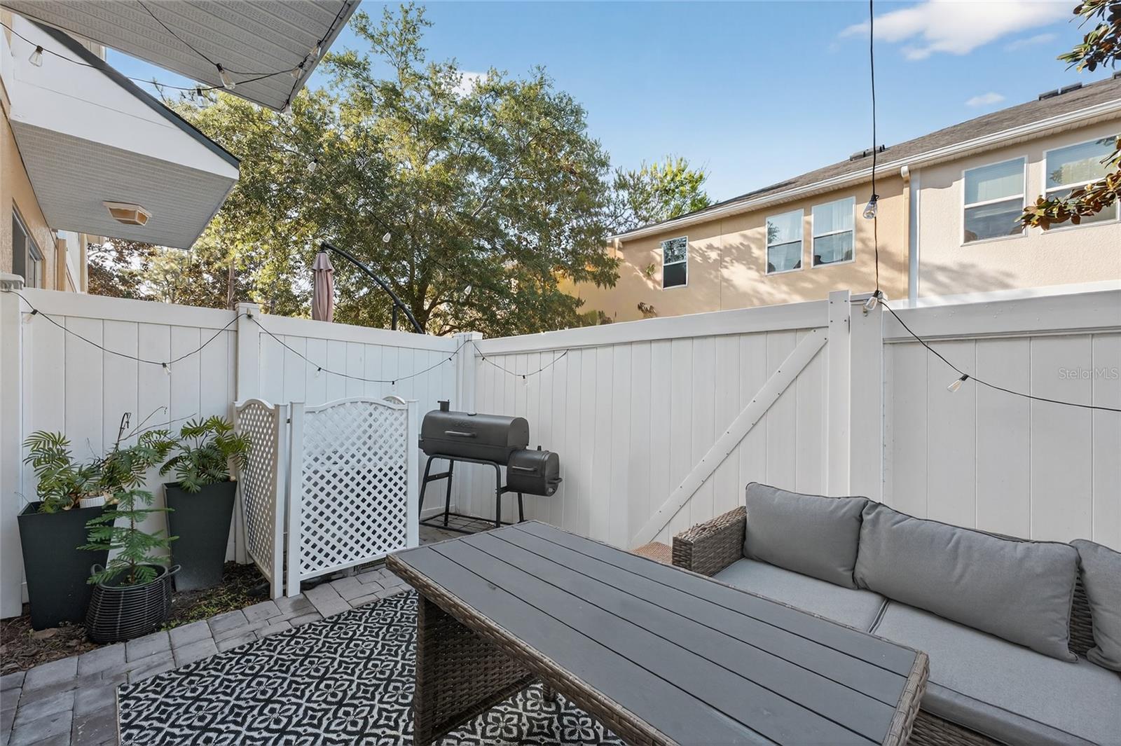 OASIS COVE AT LAKESIDE VILLAGE - Residential