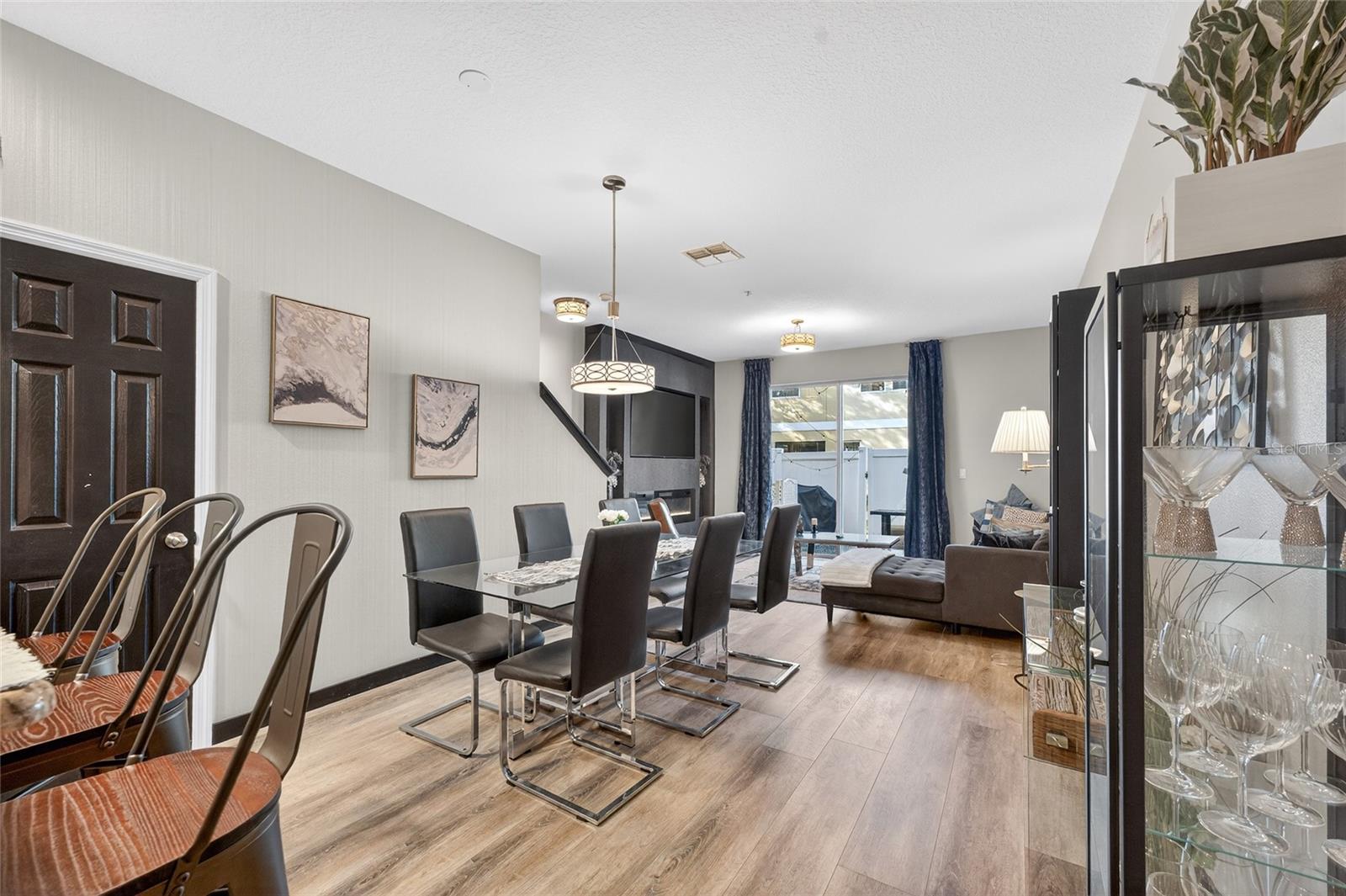 OASIS COVE AT LAKESIDE VILLAGE - Residential