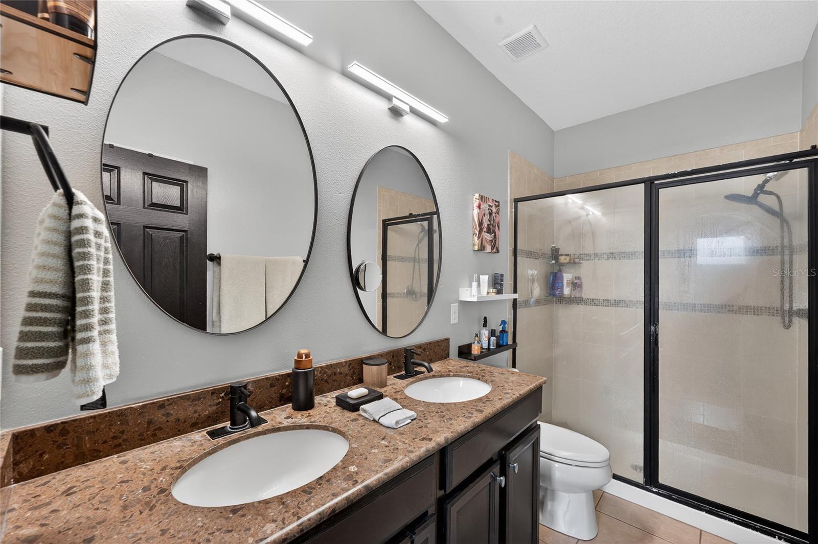 OASIS COVE AT LAKESIDE VILLAGE - Residential