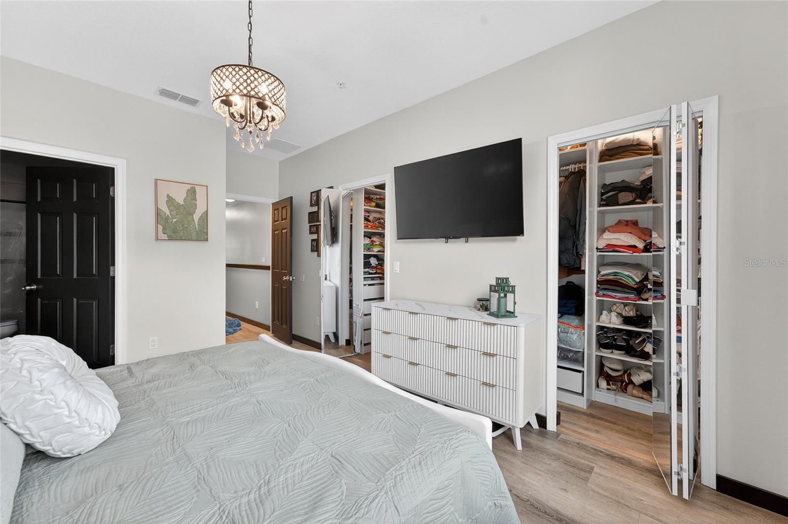 OASIS COVE AT LAKESIDE VILLAGE - Residential