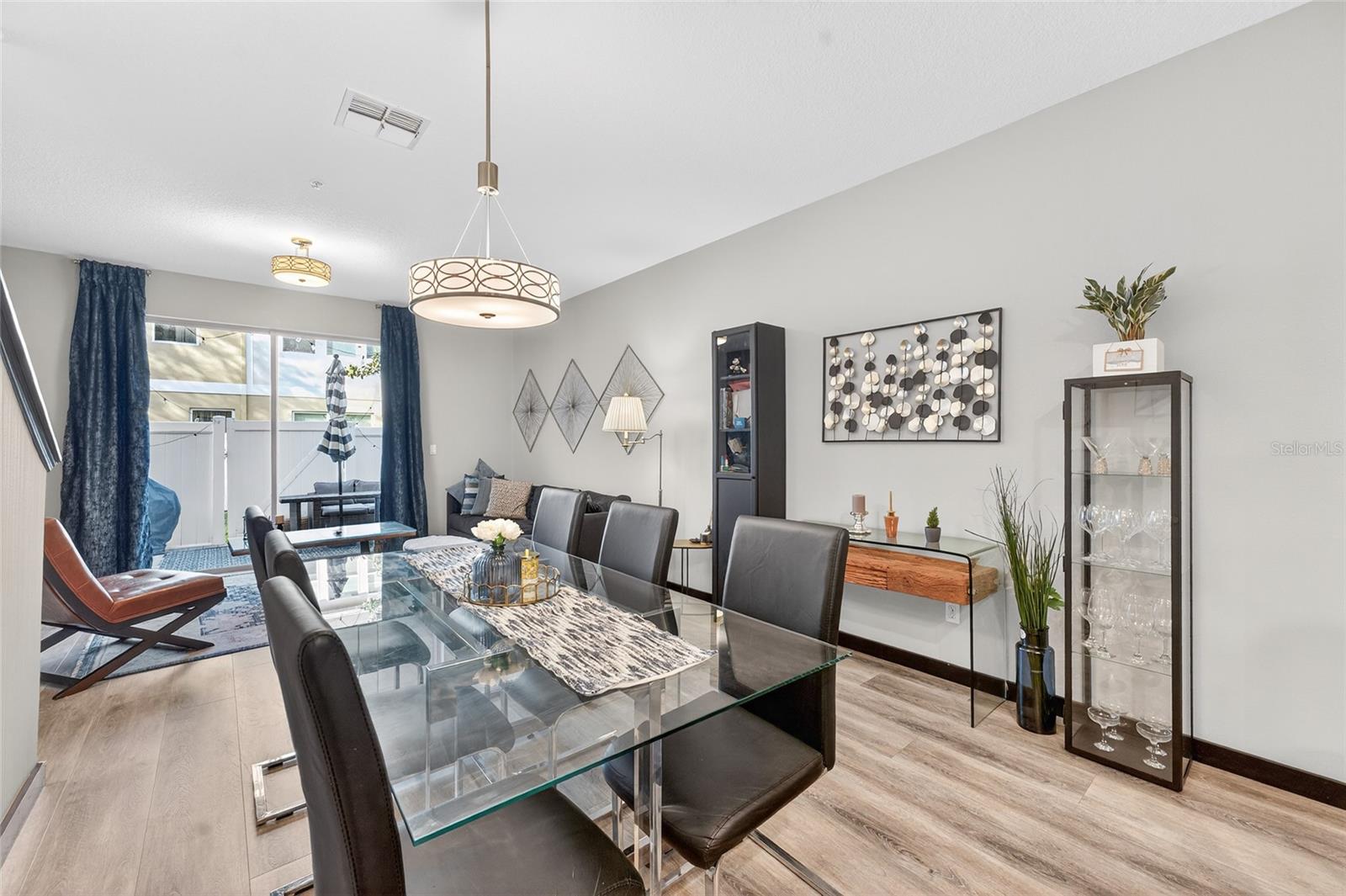 OASIS COVE AT LAKESIDE VILLAGE - Residential