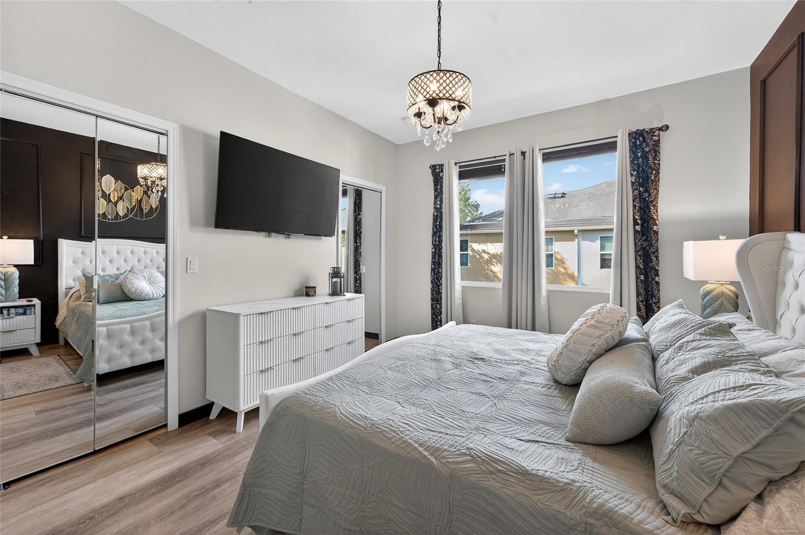 OASIS COVE AT LAKESIDE VILLAGE - Residential