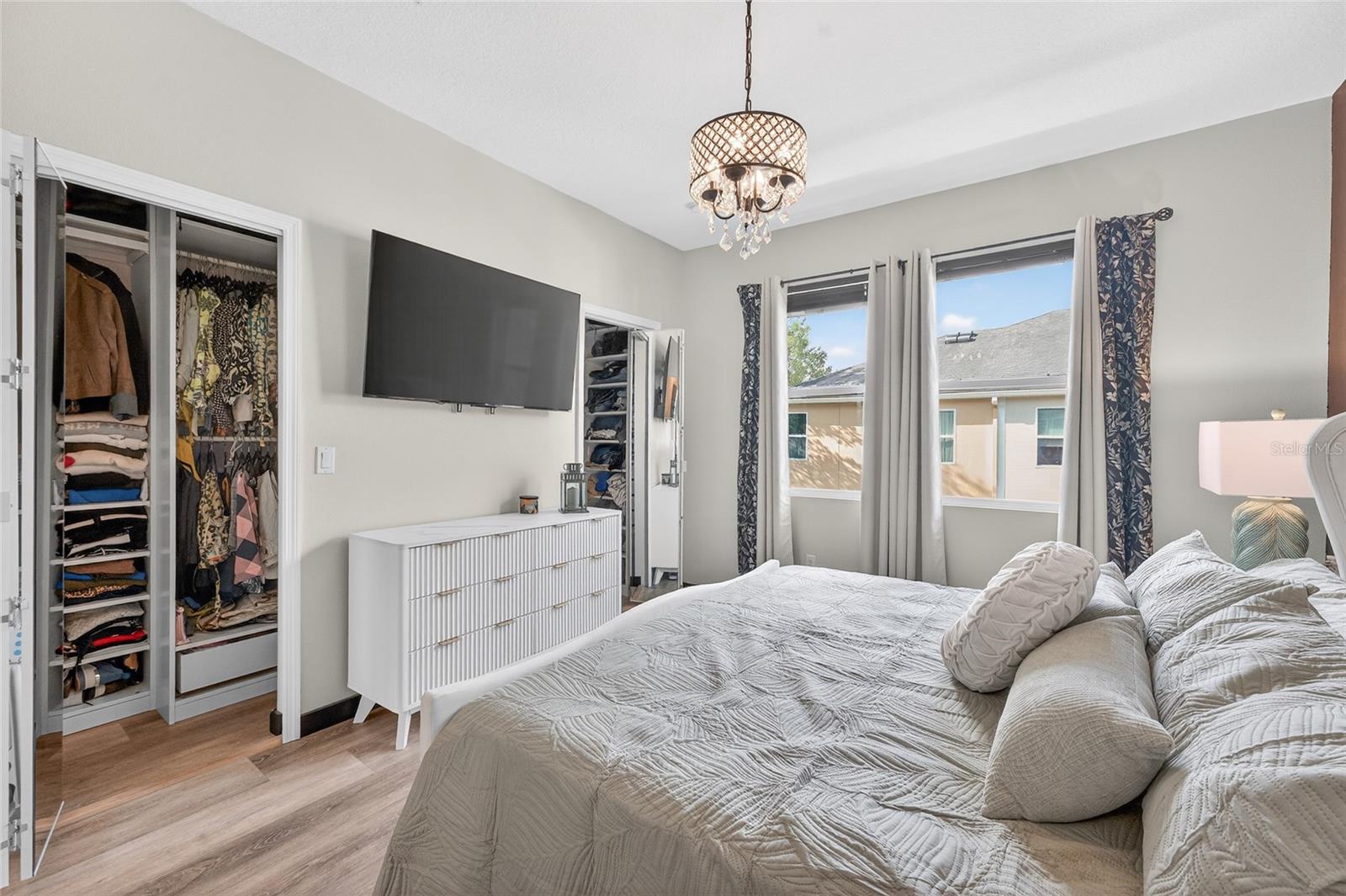 OASIS COVE AT LAKESIDE VILLAGE - Residential