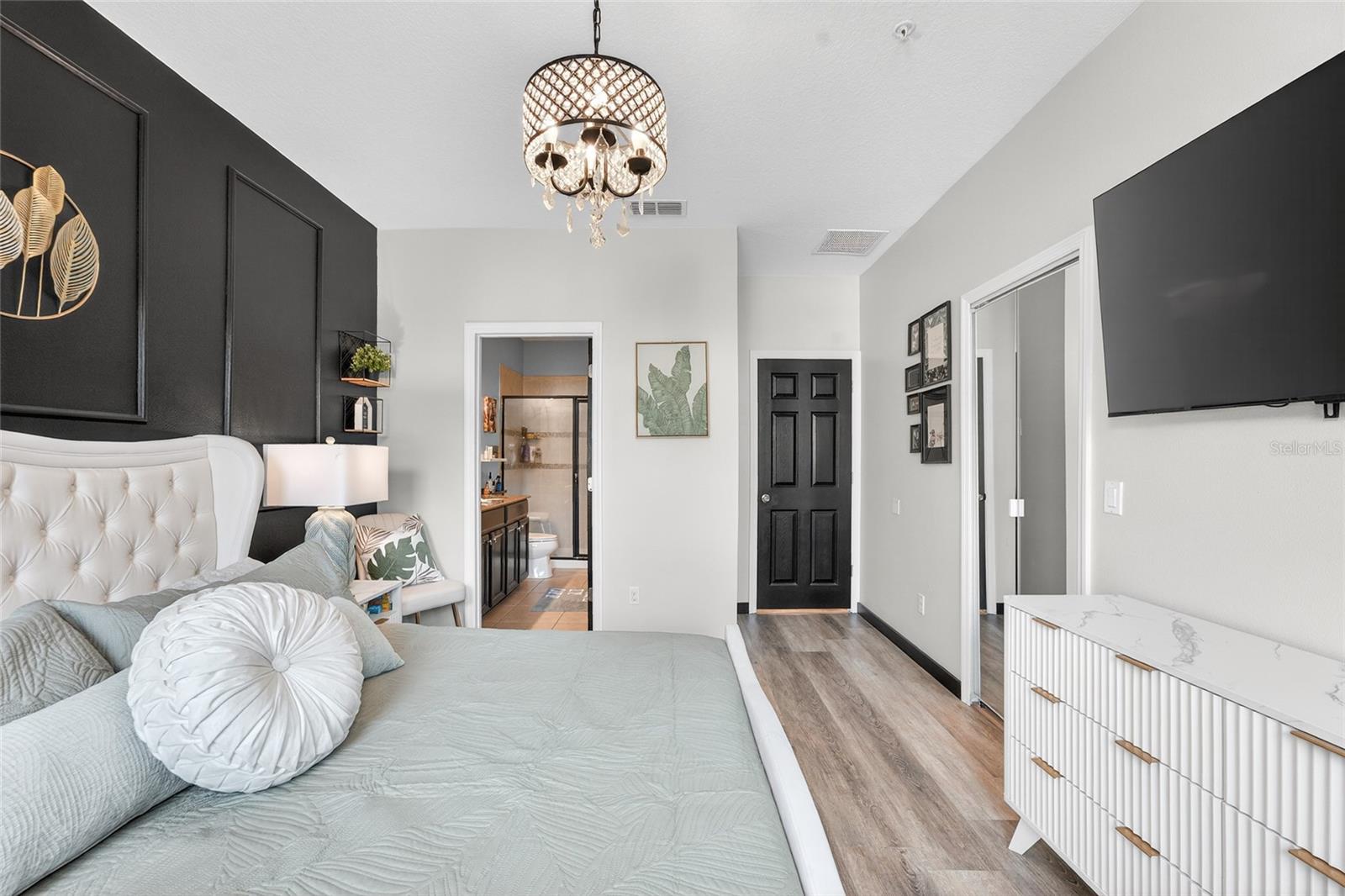 OASIS COVE AT LAKESIDE VILLAGE - Residential