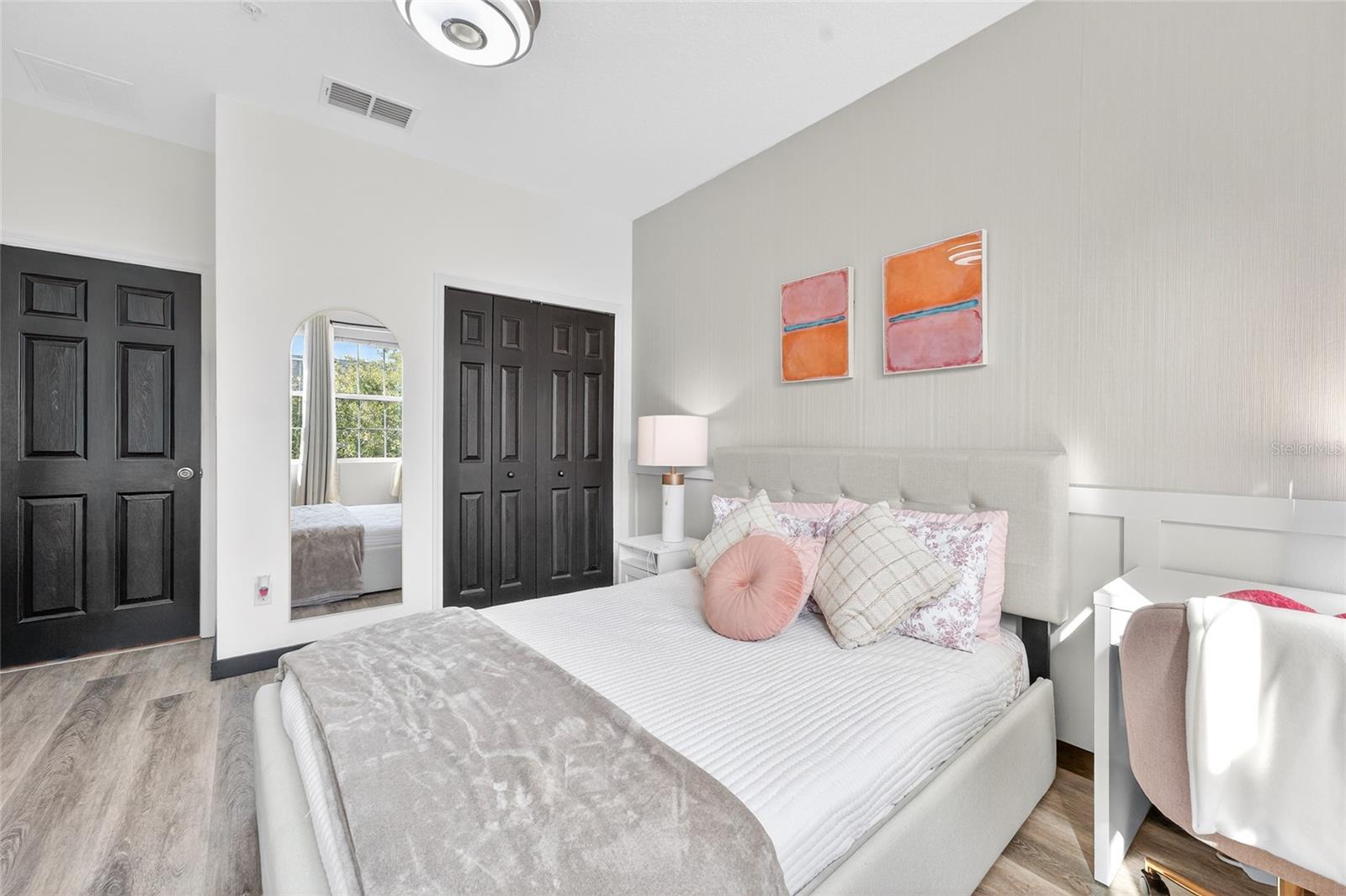 OASIS COVE AT LAKESIDE VILLAGE - Residential