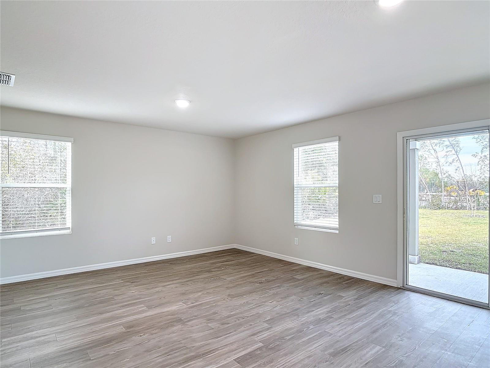 33 WOOD ACRE LANE