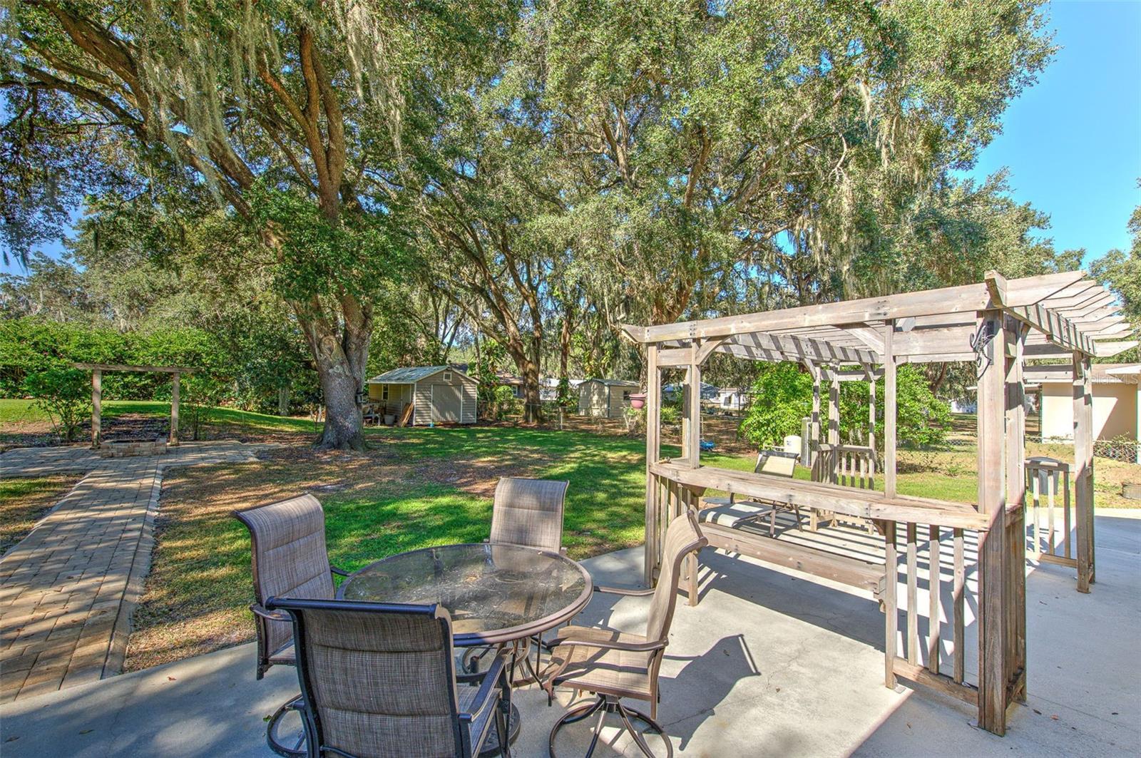 PEACE RIVER OAKS - Residential