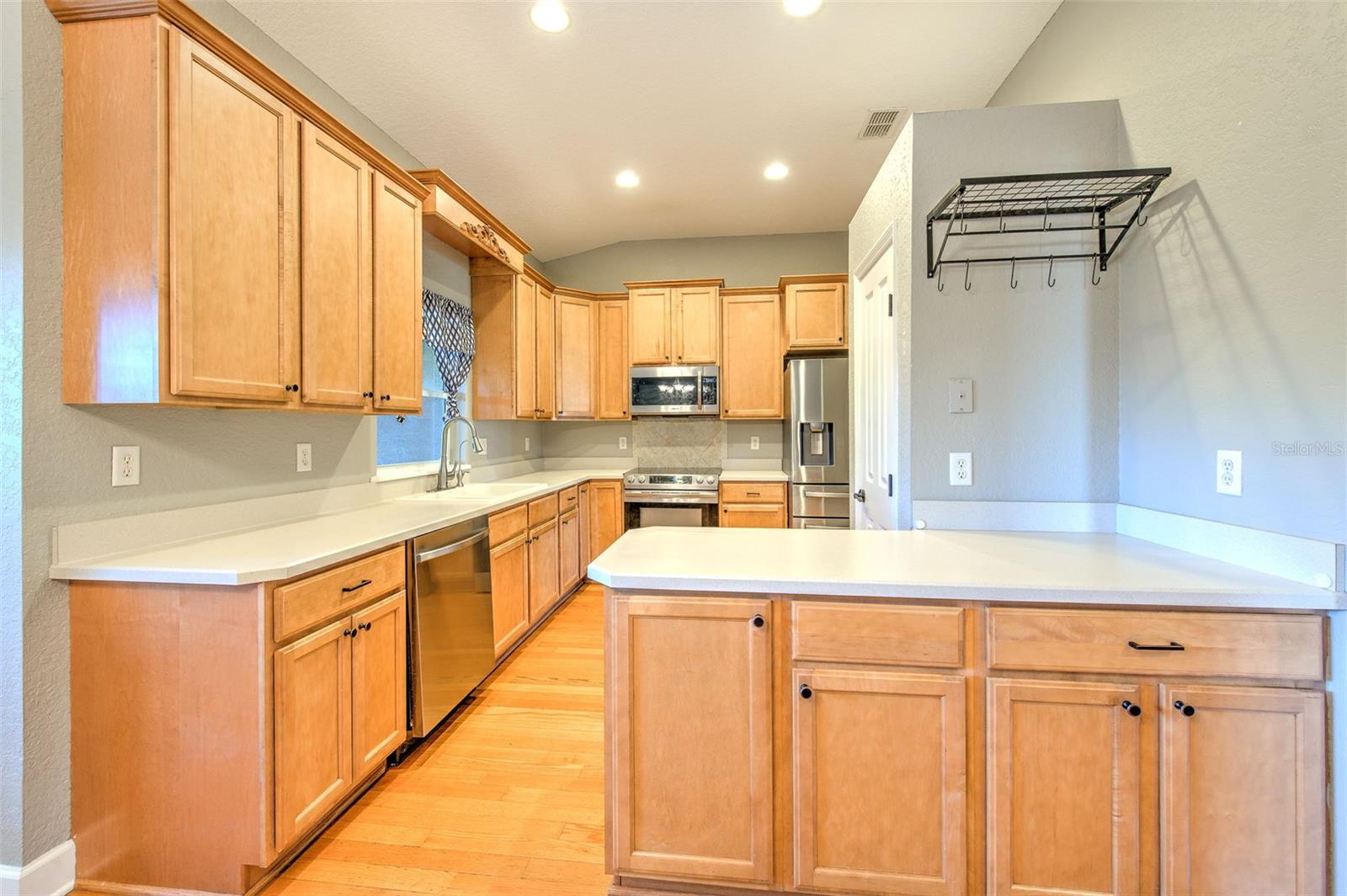 PEACE RIVER OAKS - Residential