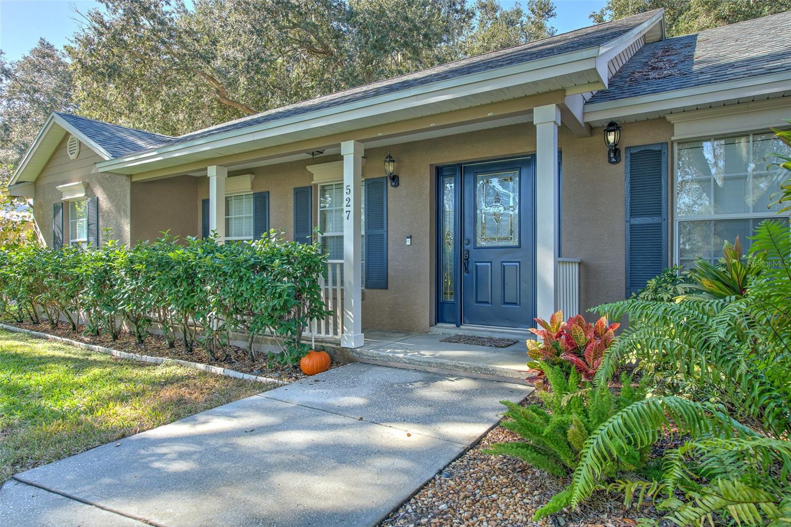 PEACE RIVER OAKS - Residential