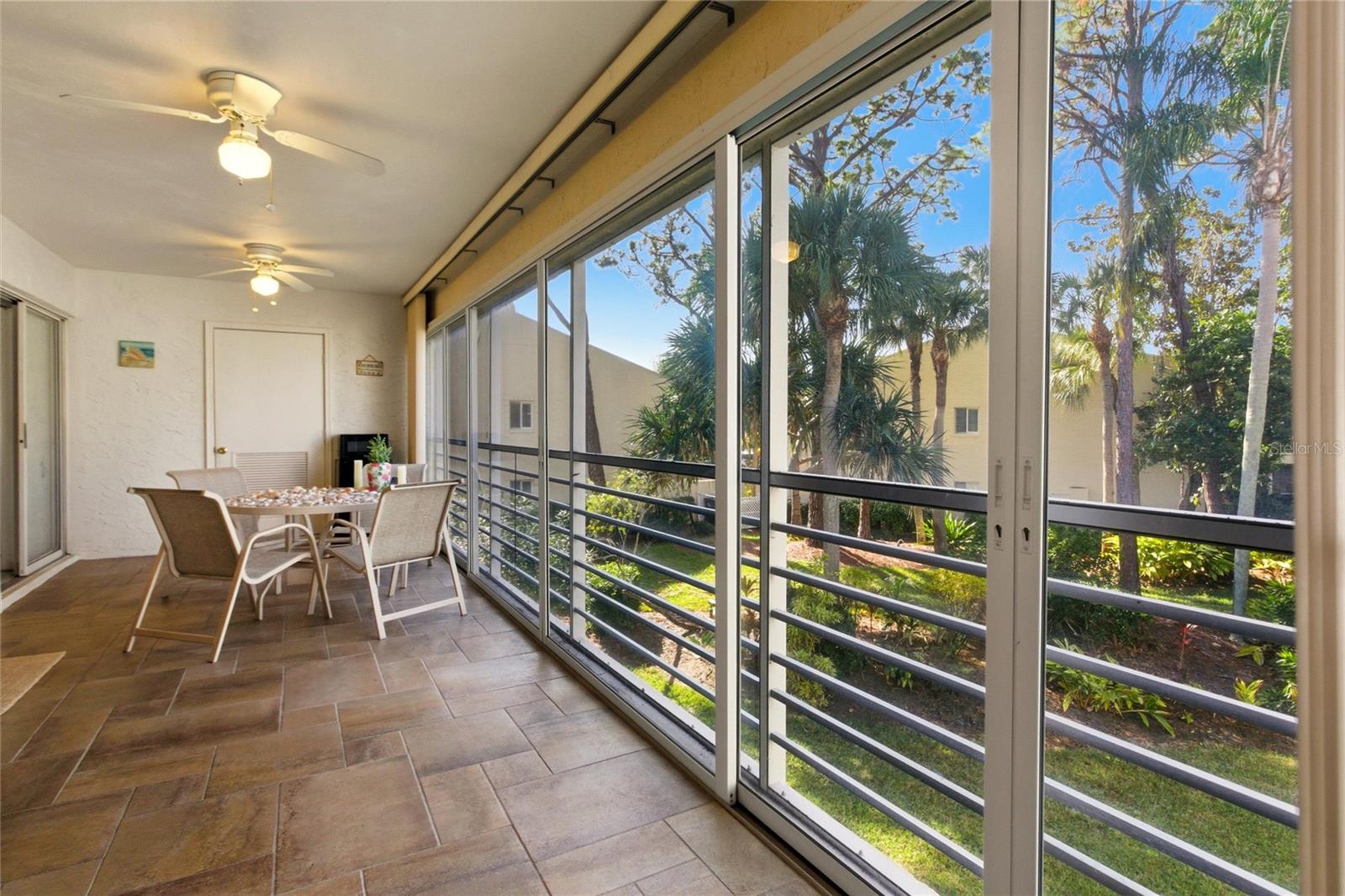 VIZCAYA PH 6,10&11 - Residential