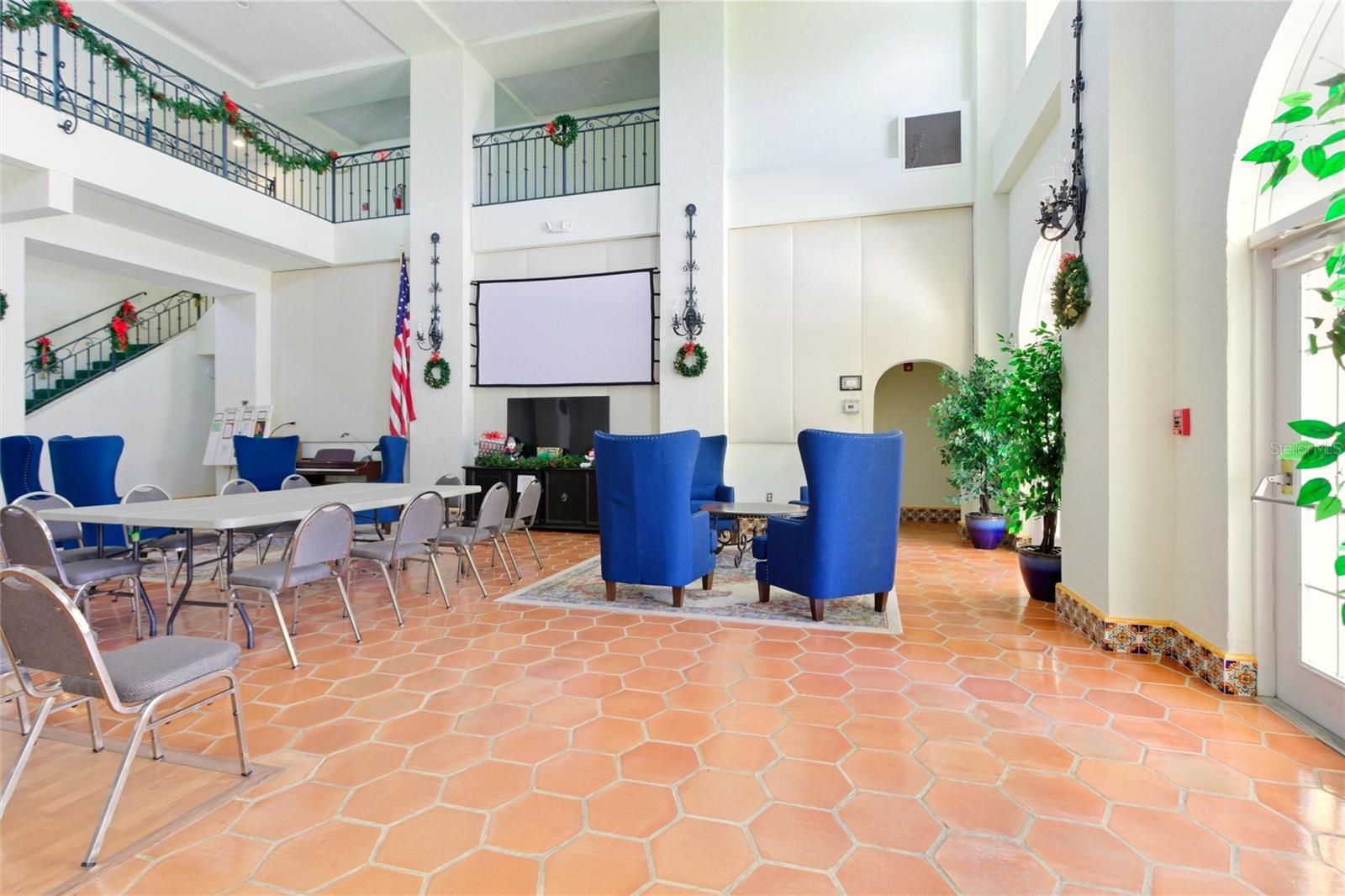 VIZCAYA PH 6,10&11 - Residential