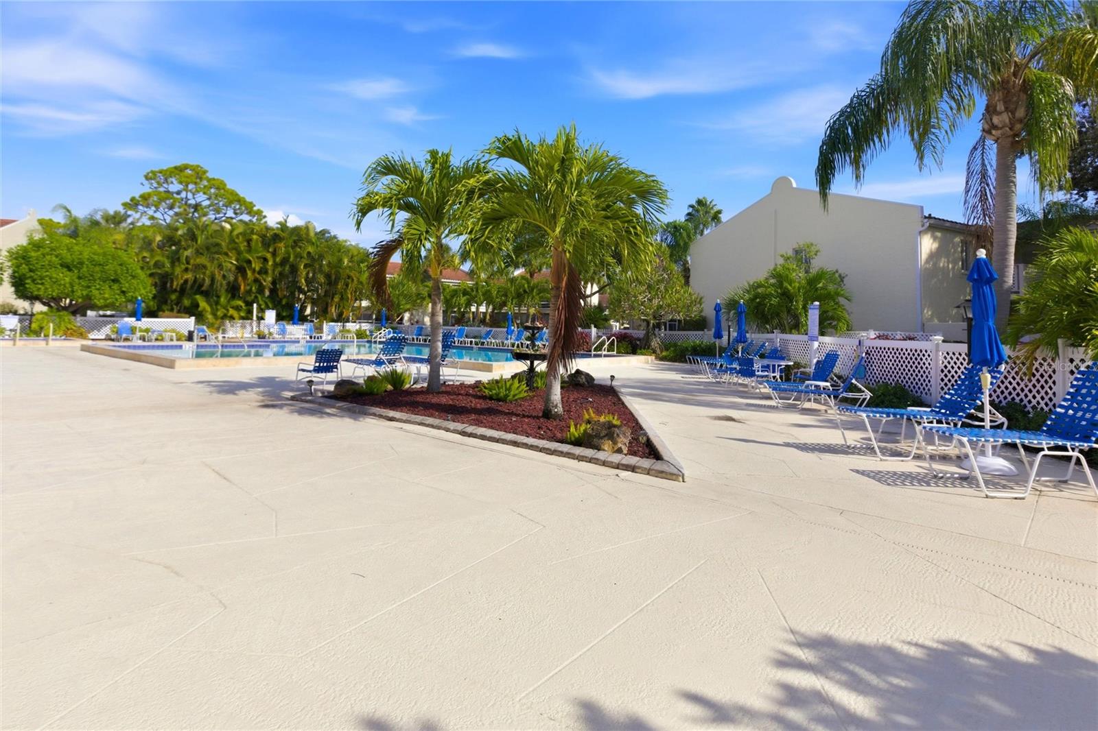 VIZCAYA PH 6,10&11 - Residential