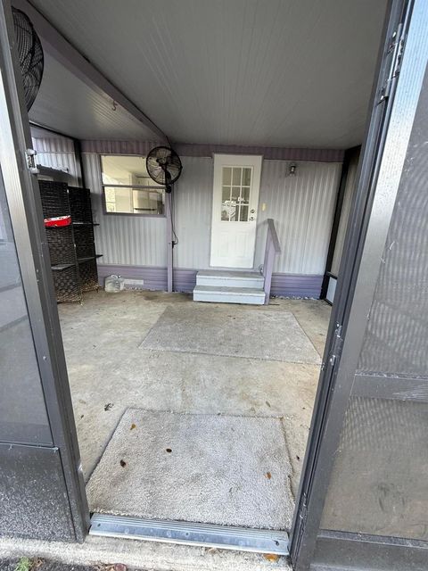 Tiny photo for 2302 Lowery Street, Bushnell, FL 33513 (MLS # S5144937)