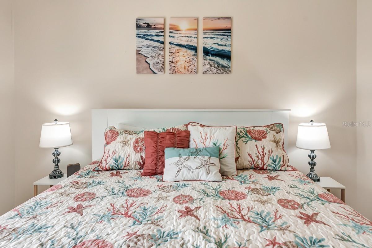 BEACH TWNHS - Residential