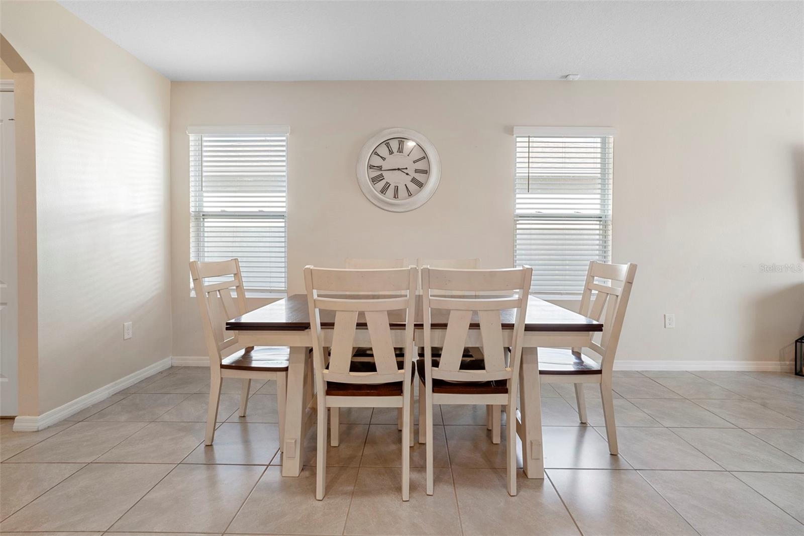 142 VICTORIA OAKS BOULEVARD