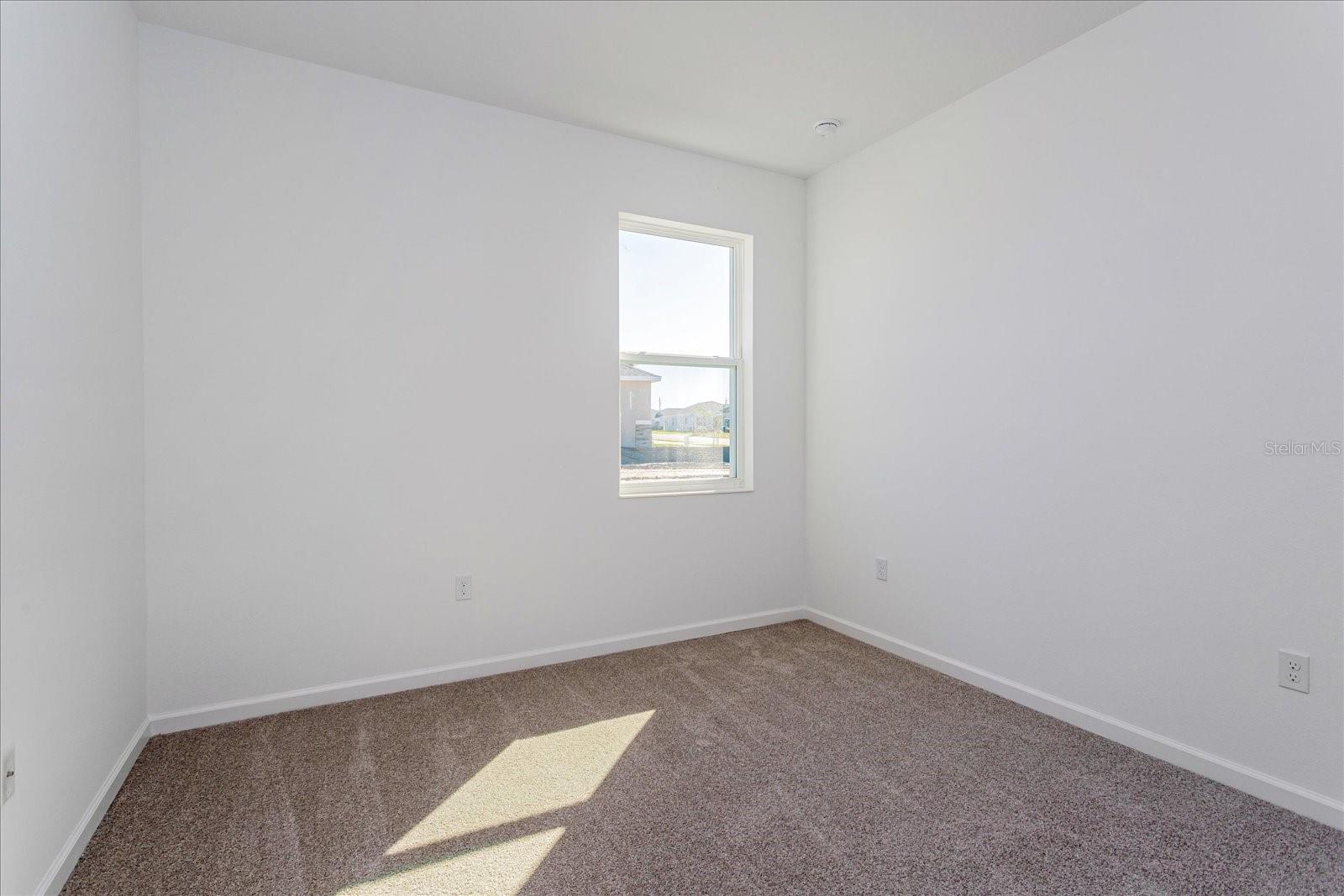 RESERVES AT HAMMOCK OAKS - Residential